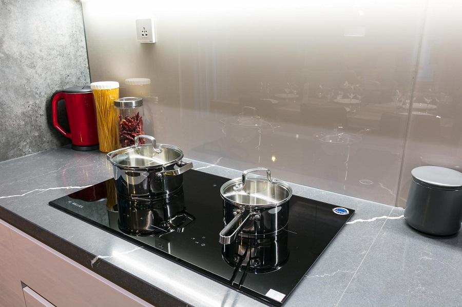 Bếp từ chính hãng giá tốt hình ảnh minh họa cho 1 hãng bếp từ